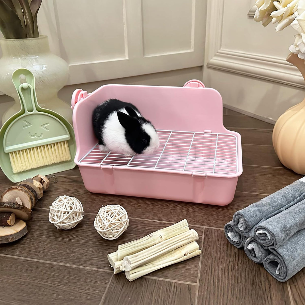 Rabbit Litter Box Bunny Litter Box Guinea Pig Potty Trainer Corner Bedding Pet Potty Pan for Rabbit Guinea Pig Ferret Small Animal Cage Accessories
