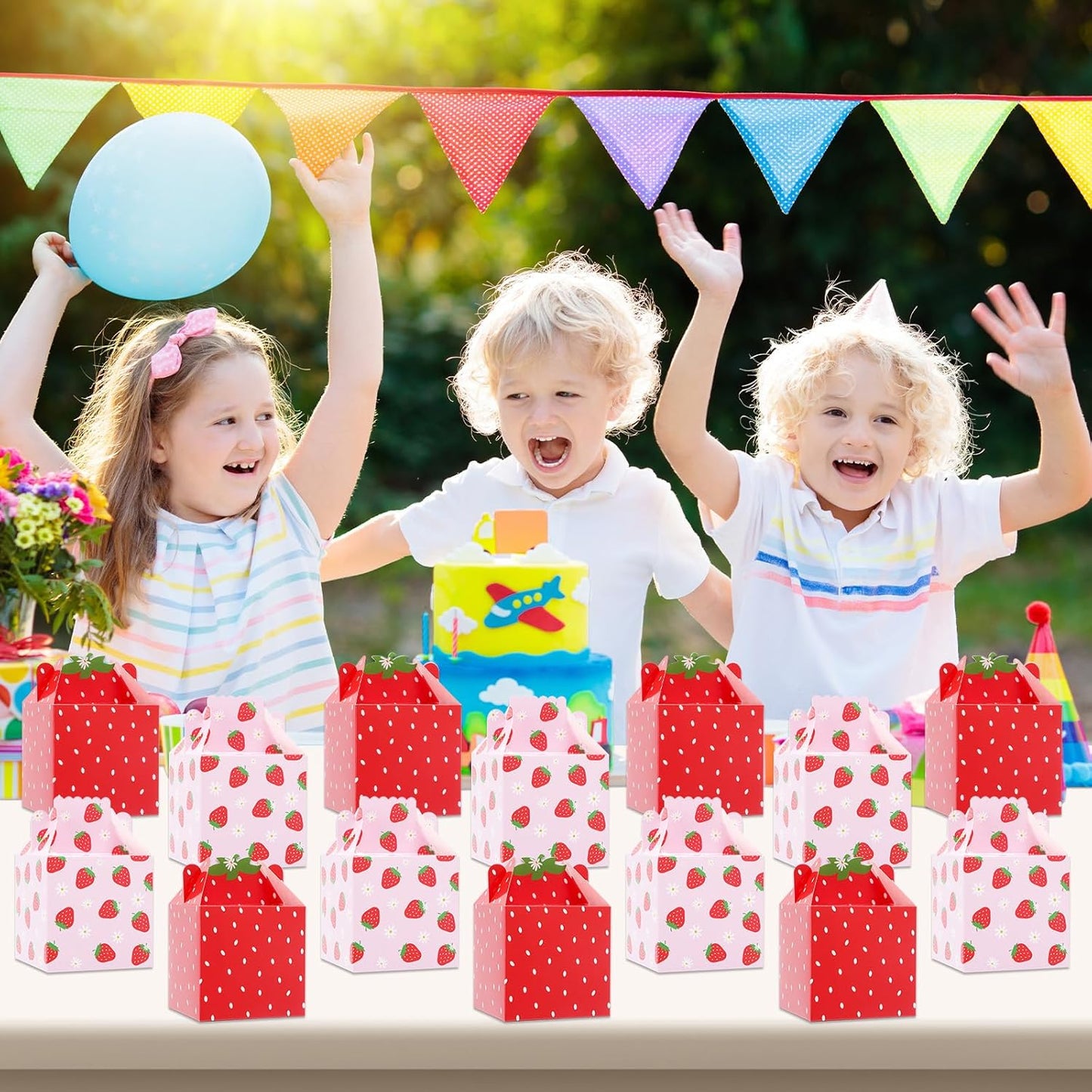 Justforjoyful 48Pcs Strawberry Daisy Party Favors Box Strawberry Gift Boxes Berry First Birthday Candy Treat Boxes Bags for Baby Shower Party Decor Supplies 3.5x3.5x3.5Inch