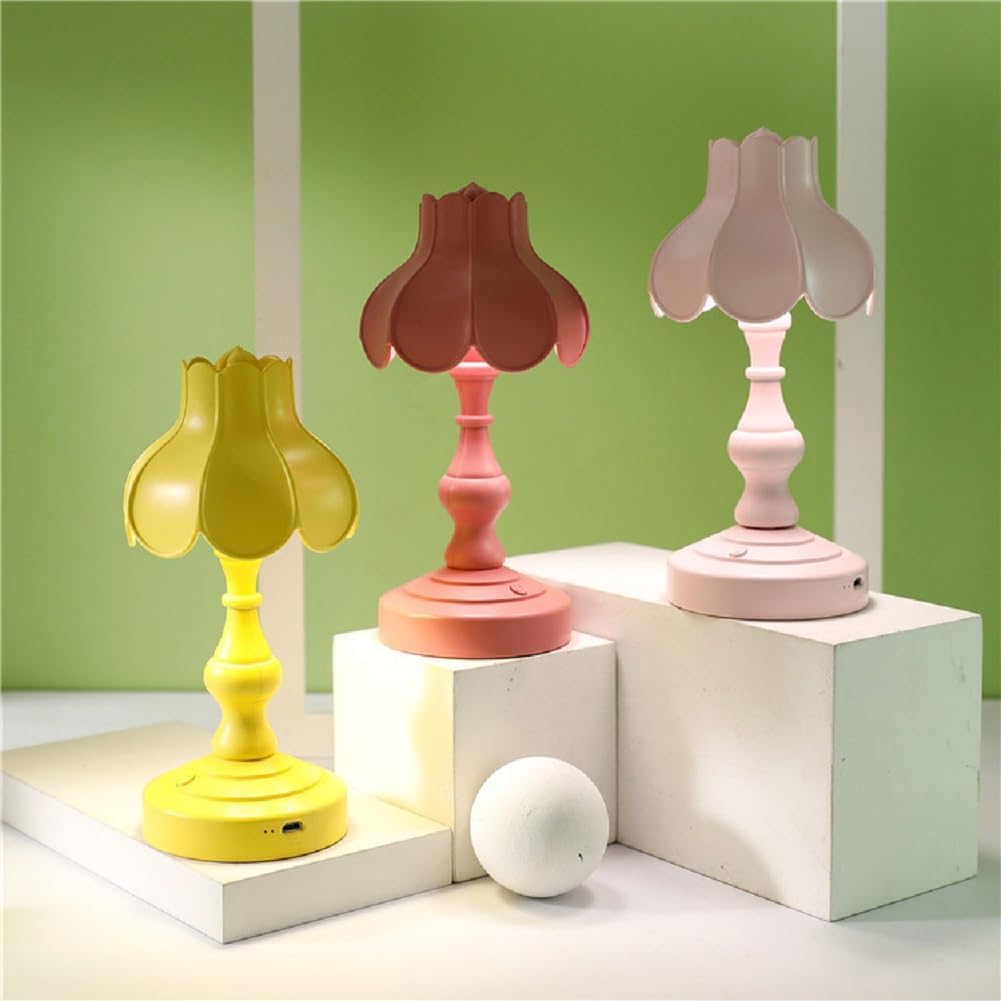 Desk Lamp, Retro Lotus Leaf Ingenious Lovely 3 Light Sources Small Table Night Lamp for Girls Bedroom (Pink)