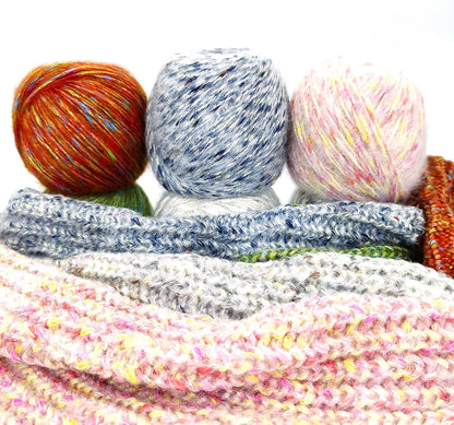 4 Pack Metallic Blend Yarn, 200g/600yds Shiny Sparkle Yarn with Gold Thread, 2mm Soft Wool Polyester Mix Yarn for Crocheting, Knitting, Light Garments, Scarves, Hats DIY Crafts (2#Pink)