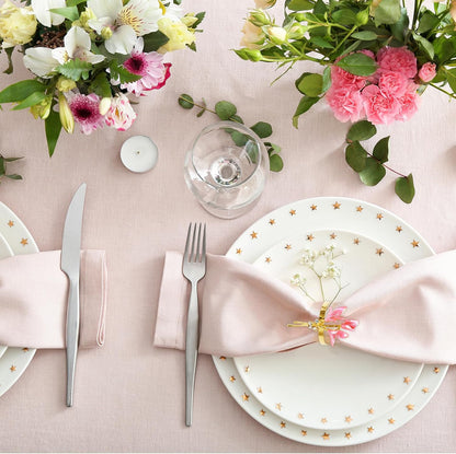 Lily Napkin Rings Set of 4, Flower Napkin Holders Floral Napkin Ring Perfect for Wedding Party Holiday Banquet Christmas Dinner Decor (Pink)