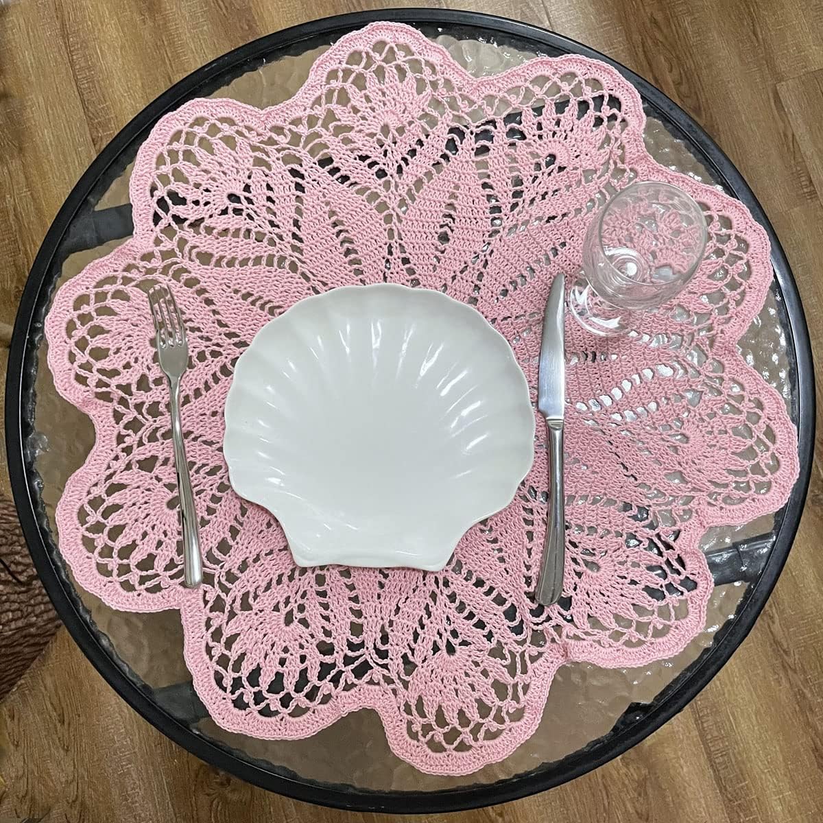 18 in to 20 in Lace Placemat Table Doily Round Handmade Crochet Lily Flower Doilies Wedding Decoration for Bedroom Kitchen Office Desk (1pc, Lily-Pink)