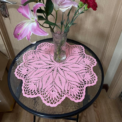 18 in to 20 in Lace Placemat Table Doily Round Handmade Crochet Lily Flower Doilies Wedding Decoration for Bedroom Kitchen Office Desk (1pc, Lily-Pink)