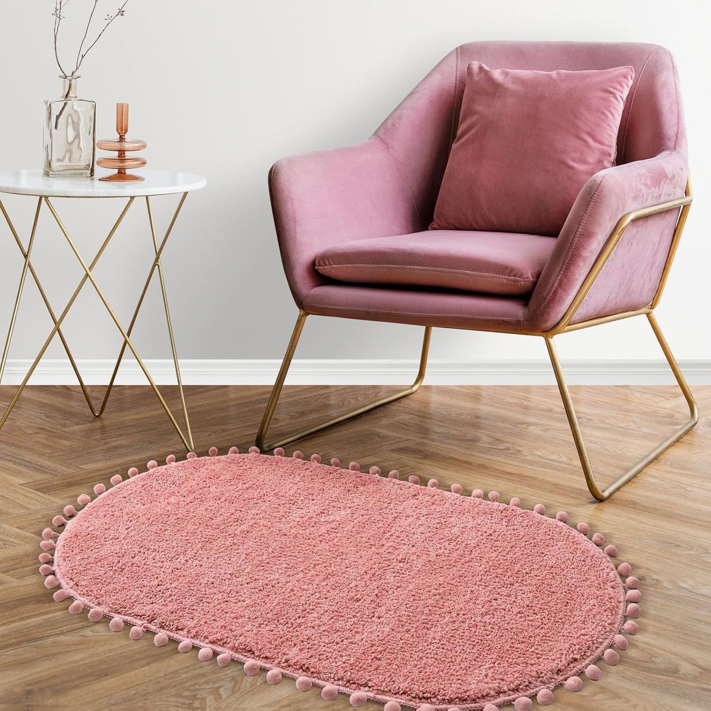 YIRDDEO Oval Bathroom Rugs Dusty Pink Rug with Pom Bath Mat for Bedroom Non Slip Cute Boho Absorbent Mats Soft Plush Washable Rug (20x30 inches)