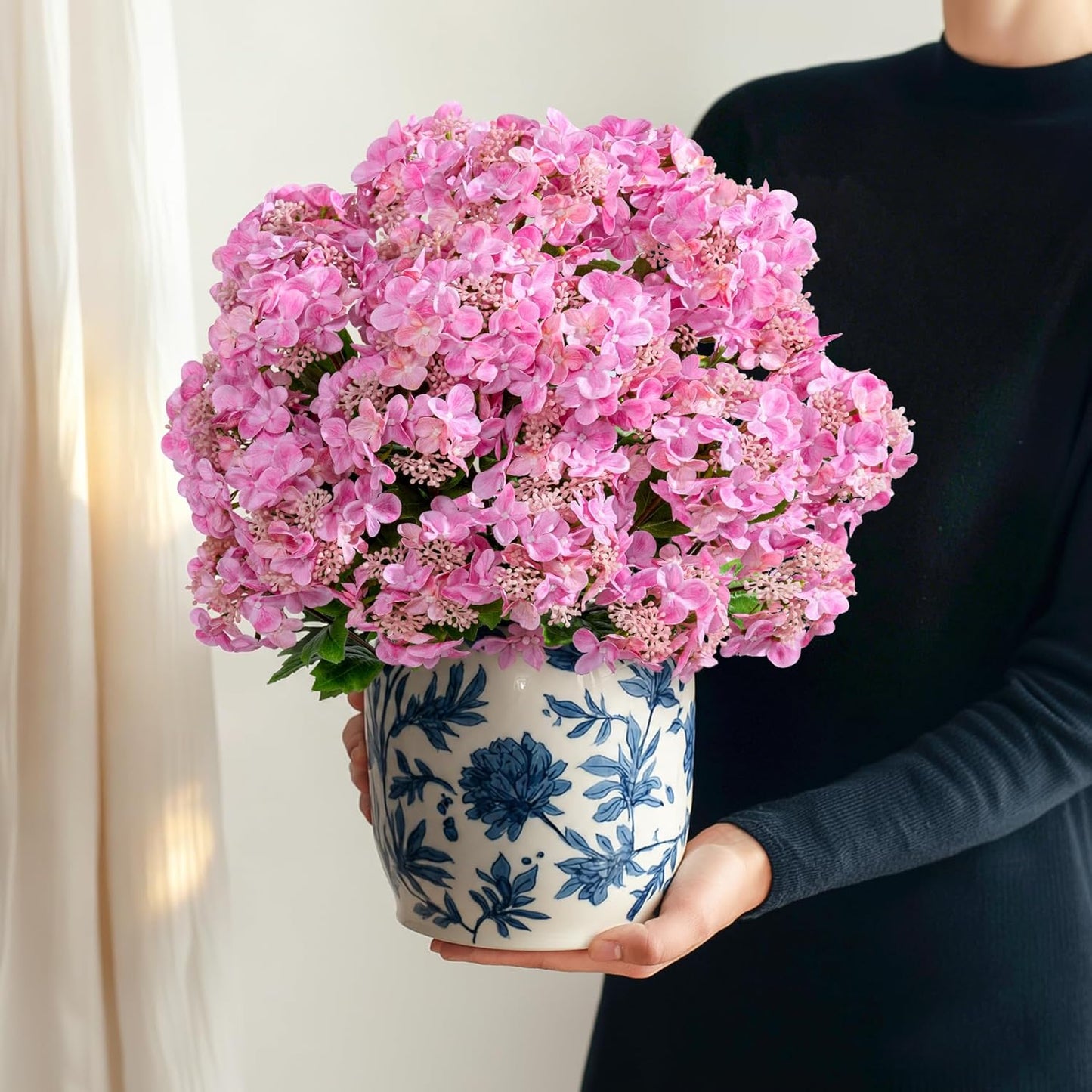 8Pcs Real Touch Hydrangea Pink Hydrangea Artificial Flowers Silk Hydrangea Flowers Full Faux Hydrangea Flowers with Stems for Home Decor Party Arrangements Wedding Bouquets Centerpieces (Light pink)