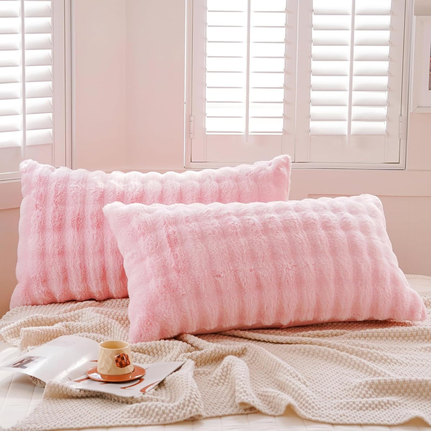 Set of 2 Faux Fur Pillowcases, Luxury Bubble Waffle Carved Plush Standard Size Pillow Shams Soft and Furry, Zipper Closure (Pink, 20"x26")