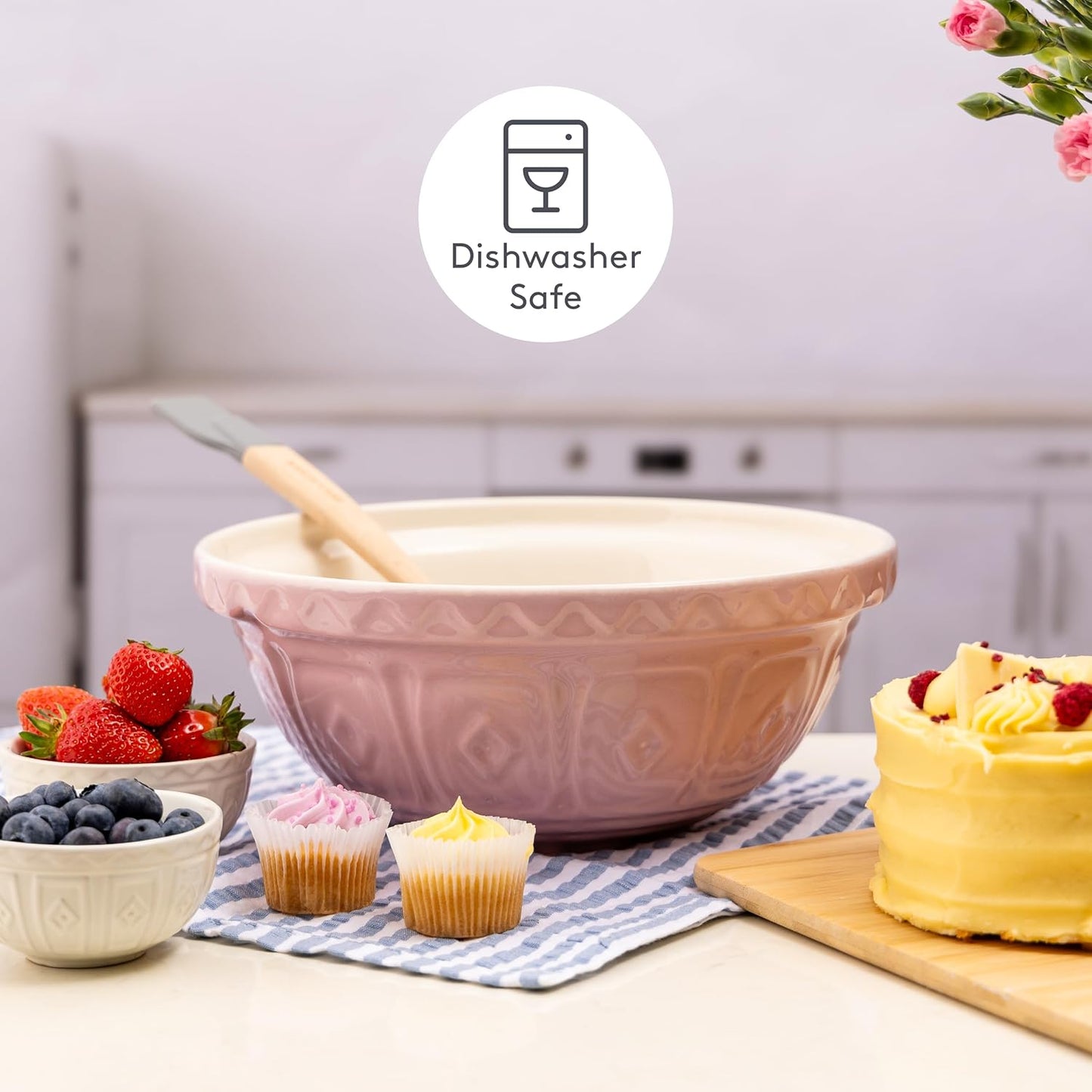 Mason Cash | Color Mix S18 Powder Pink Mixing Bowl - 2.85 Quart