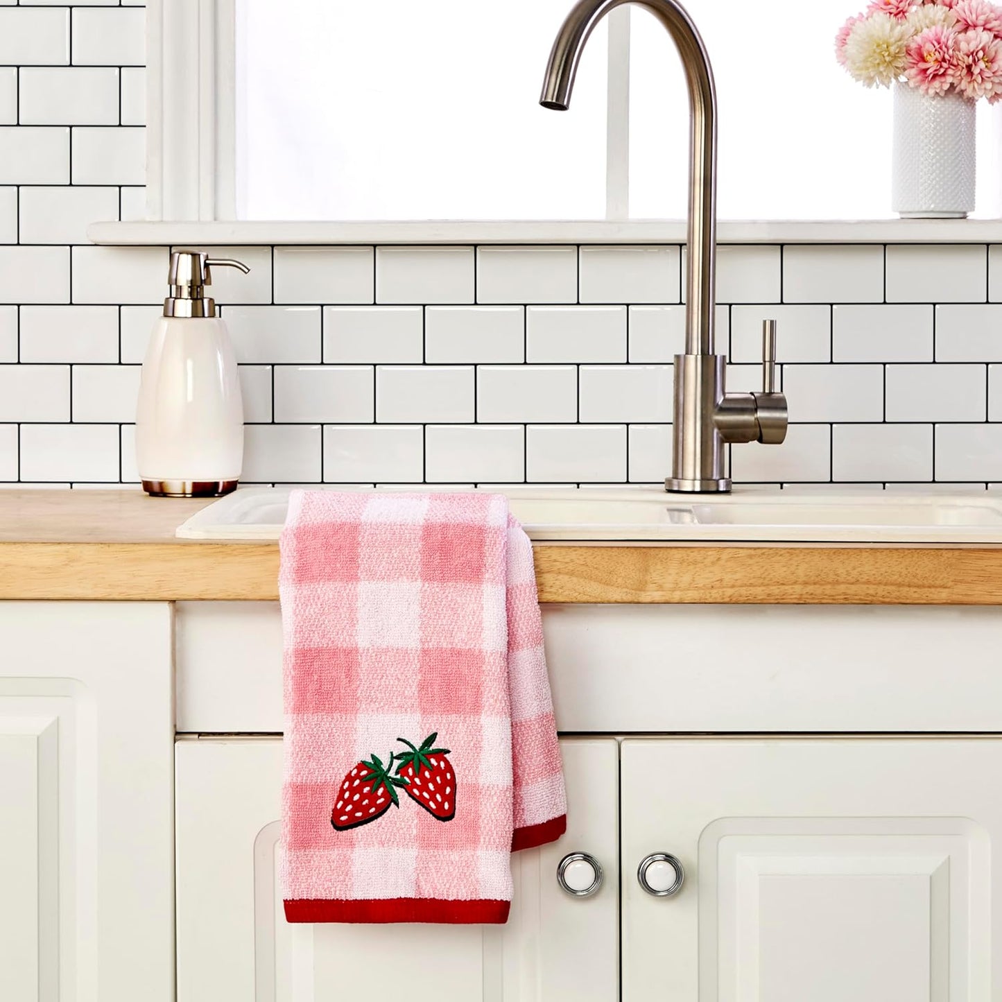 SKL Home Buffalo Plaid Strawberry 100% Cotton Jacquard 2pc Hand Towel Set, Embroidered & Decorative for Bath/Kitchen/Bar & Gift, Pink