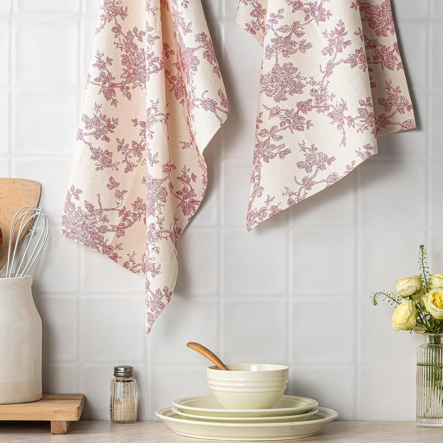 Multi-Purpose French Pastoral Tea Towels Set of 2, Dusty Pink | 100% Organic Cotton Flour Sack Kitchen Towels, 18x25in Absorbent Dish Cloths, Farmhouse Napkins, Decorative Hand Towels Set