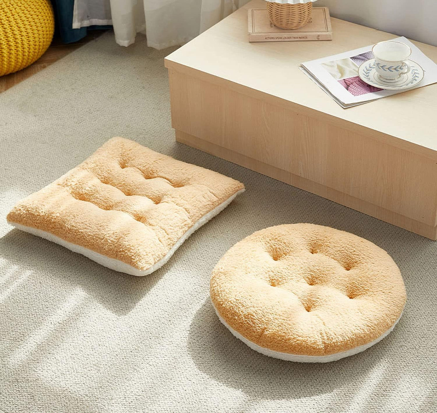 Comfortable Square and Round Artificial Lambswool Chair Pads,Soft Fluffy Chair Seat Cushion Plush Cushions Seat Pad for Home Office Meditation (17 inch(45cm), Round-Pink&White)