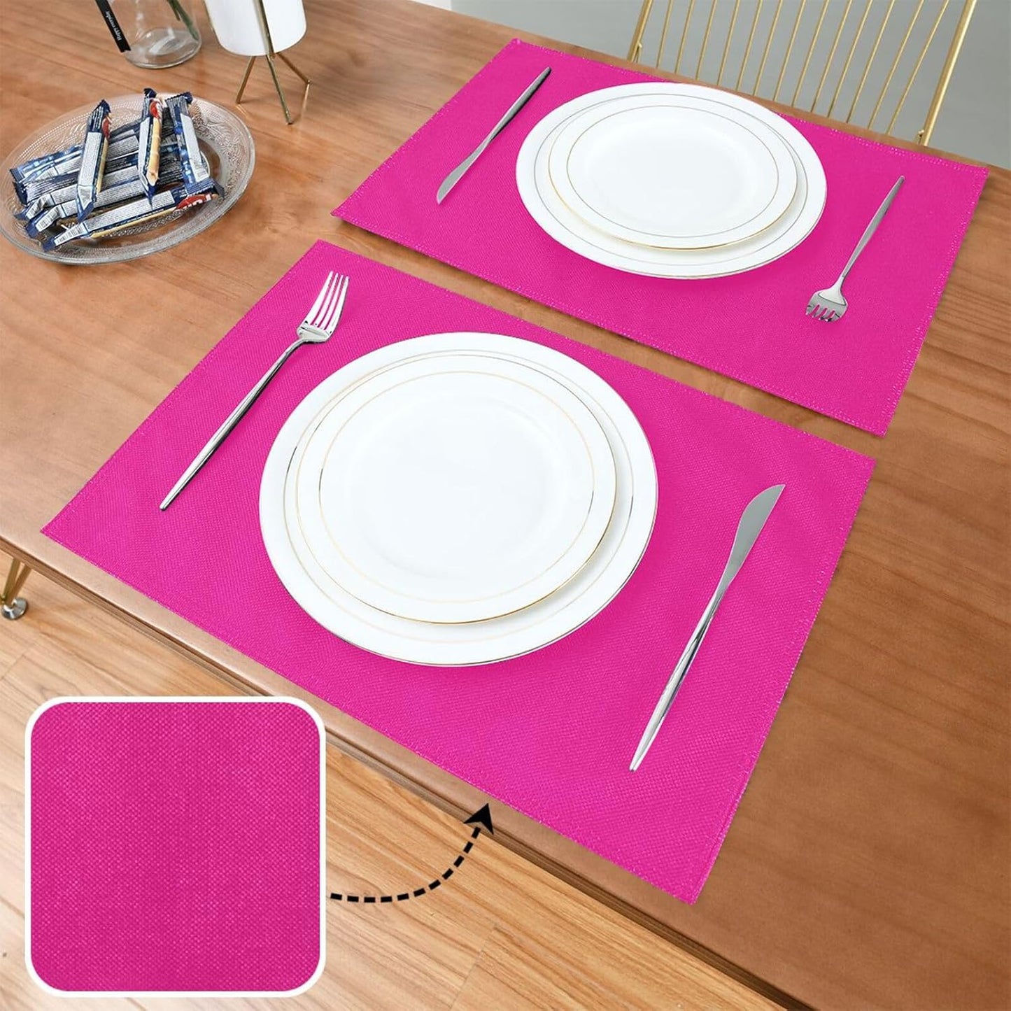 Burbuja Plain Deep Pink Solid Color Placemats Set of 4, Non-Slip Washable Table Mats, Heat Resistant Placemats for Kitchen Dining Table Indoor Outdoor