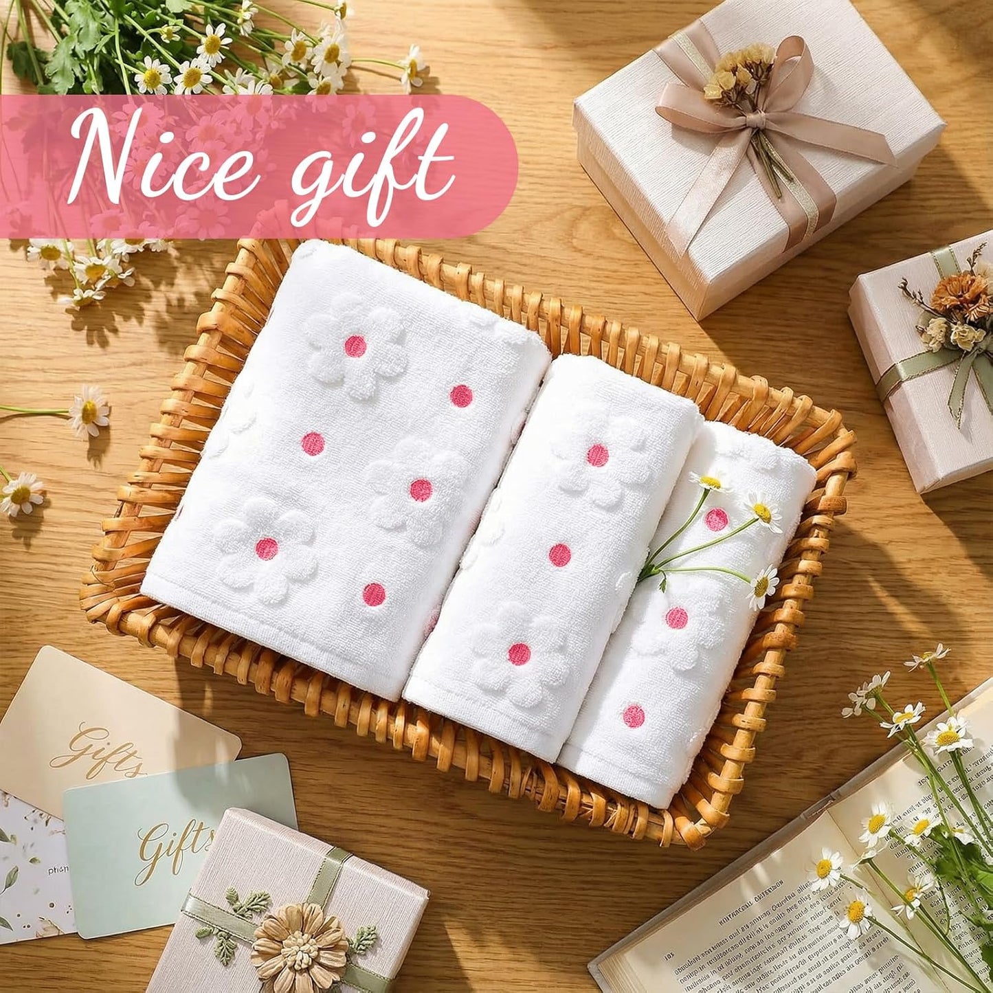 Mindsoft 2 Pcs Daisy Hand Towels for Bathroom Coquette Hand Towels 100% Cotton Absorbent Decorative Jacquard Weave Bath Decor Preppy Kitchen Decor Gift(Pink)