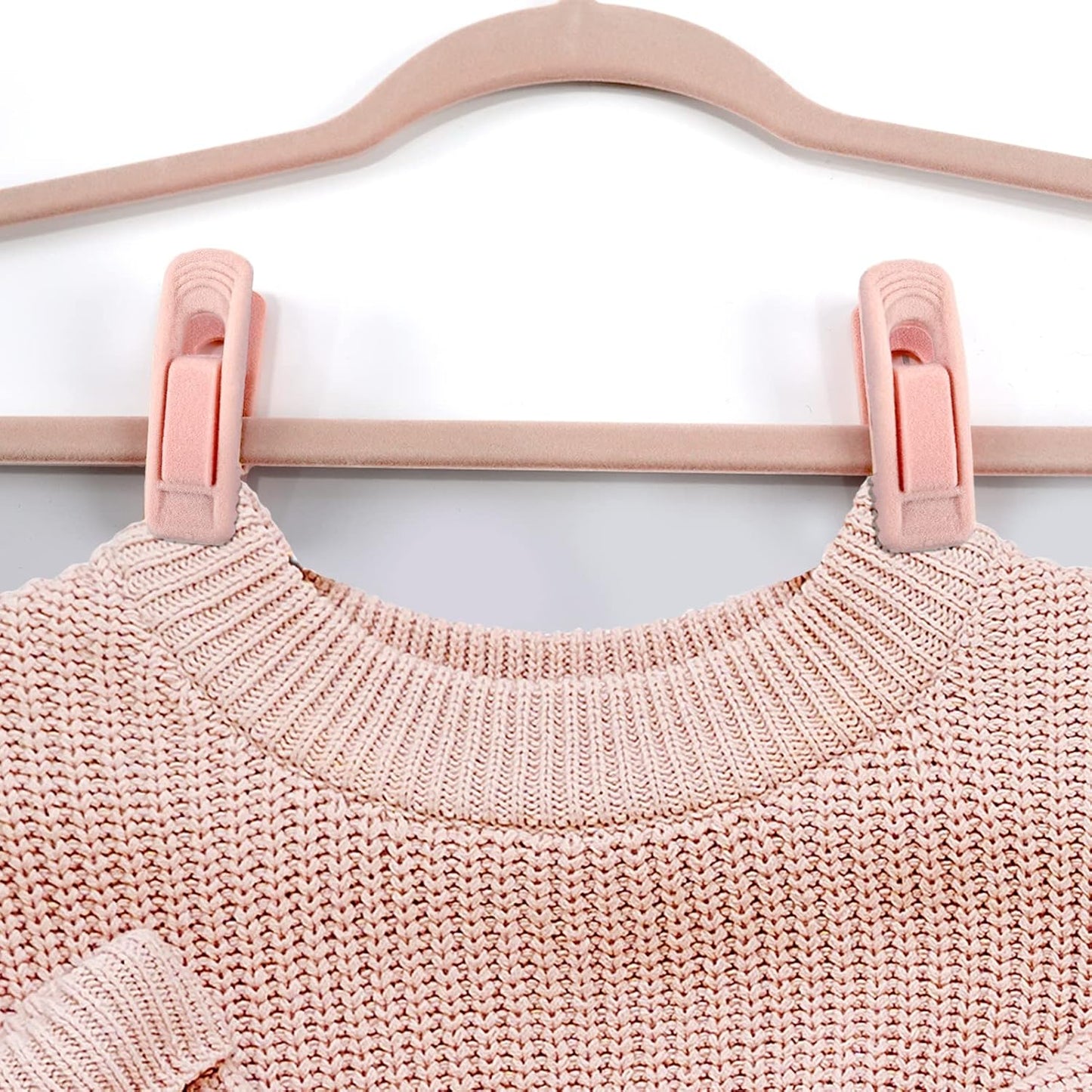 Trgowaul Light Pink Velvet Hangers - Strong Finger Clips for Thin Hangers, Perfect for Suits, Skirts, Pants & Baby Clothes