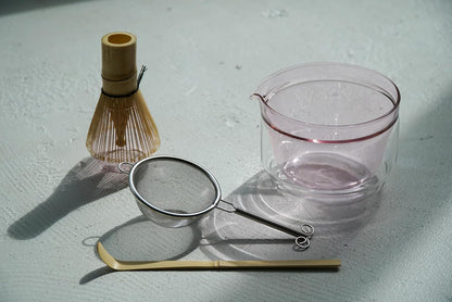 HARIO Matcha Tea Set (Pink) – Double-Walled Glass Matcha Bowl with Chasen Whisk, Whisk Stand, Chashaku Scoop & Tea Sifter, Complete Japanese Matcha Kit, Gift