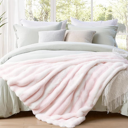 VFROO Plush Faux Rabbit Fur Throw Blanket – 850GSM Thick & Warm, Ultra Soft Fluffy Blanket for Couch, Bed, Sofa, Ideal Gift for Women, 50" × 60", Pink