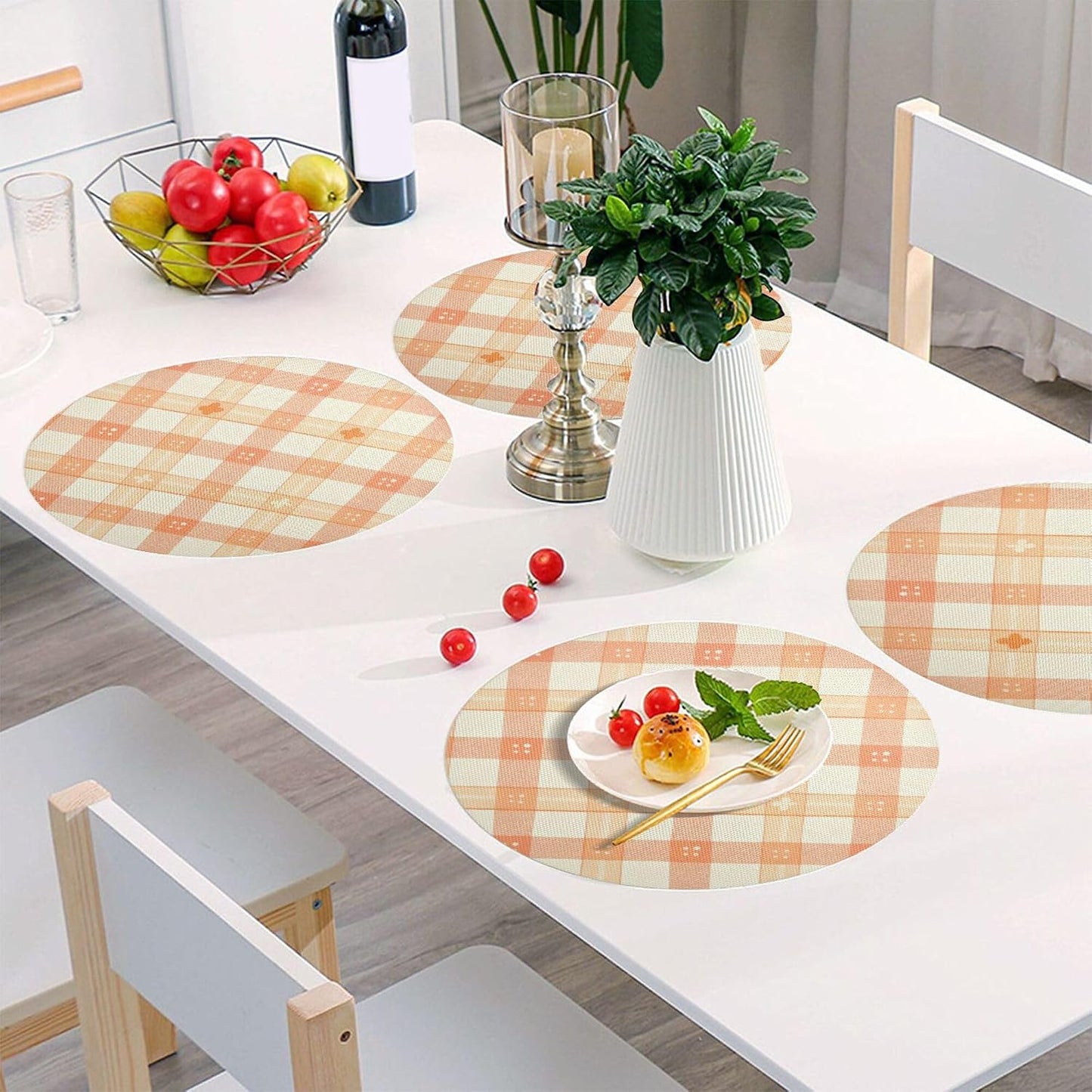 Peach Plaid with Flowers Pattern PVC Non-Slip Heat Resistant Place mats Washable Round Dining Table mats Set, 1 Pack