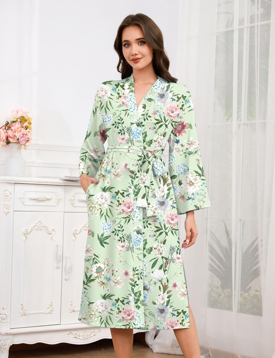 Soft Robes for Women V-Neck Printed Kimono Bathrobe Lightweight Long Bath Robe Casual Loungewear with Pockets