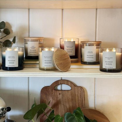 White Peach and Daisy Scented 2-Wick Ombre Jar Candle 12oz.