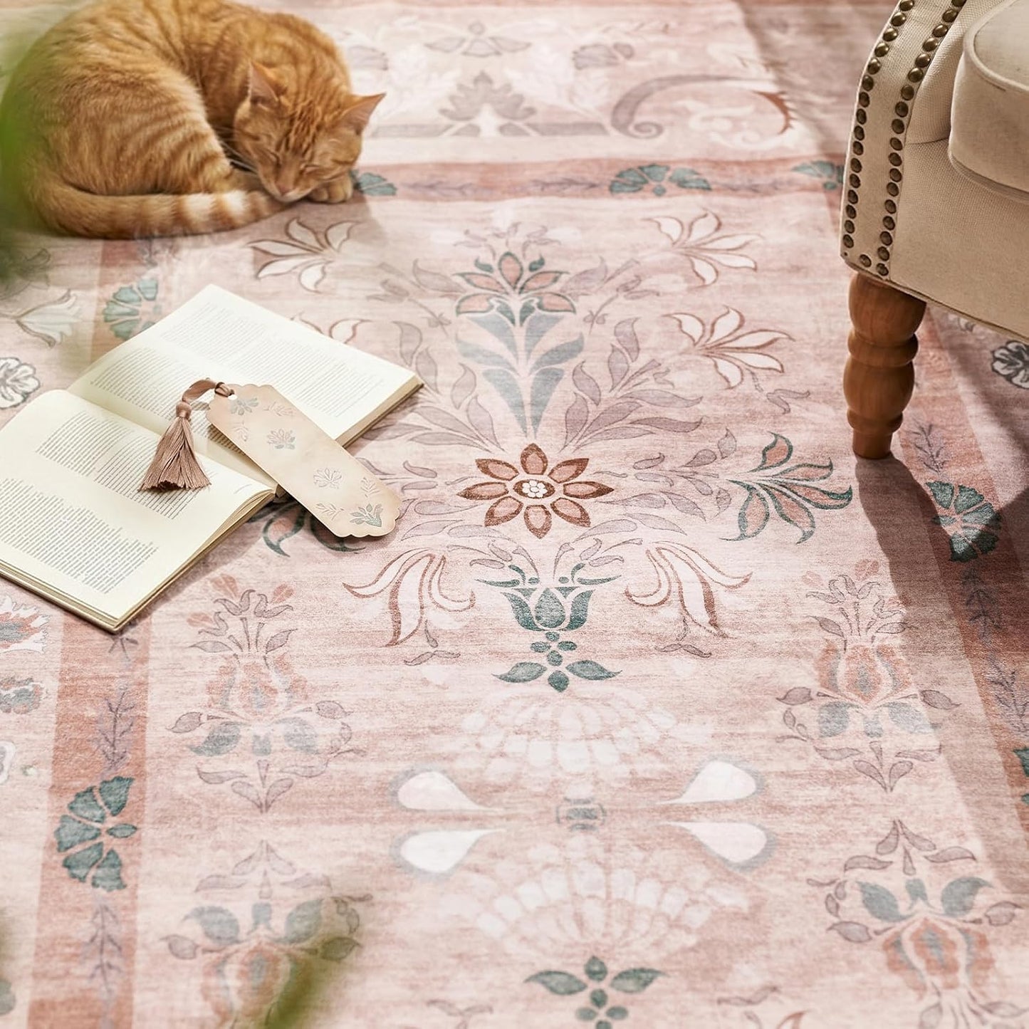 jinchan Runner Rug 2x5 Kitchen Washable Rug, Vintage Floral Carpet Hallway Mat with Non Slip, Runner Rugs Low-Pile Carpet for Bedroom Bathroom Laundry Room Living Room (Dusty Pink)