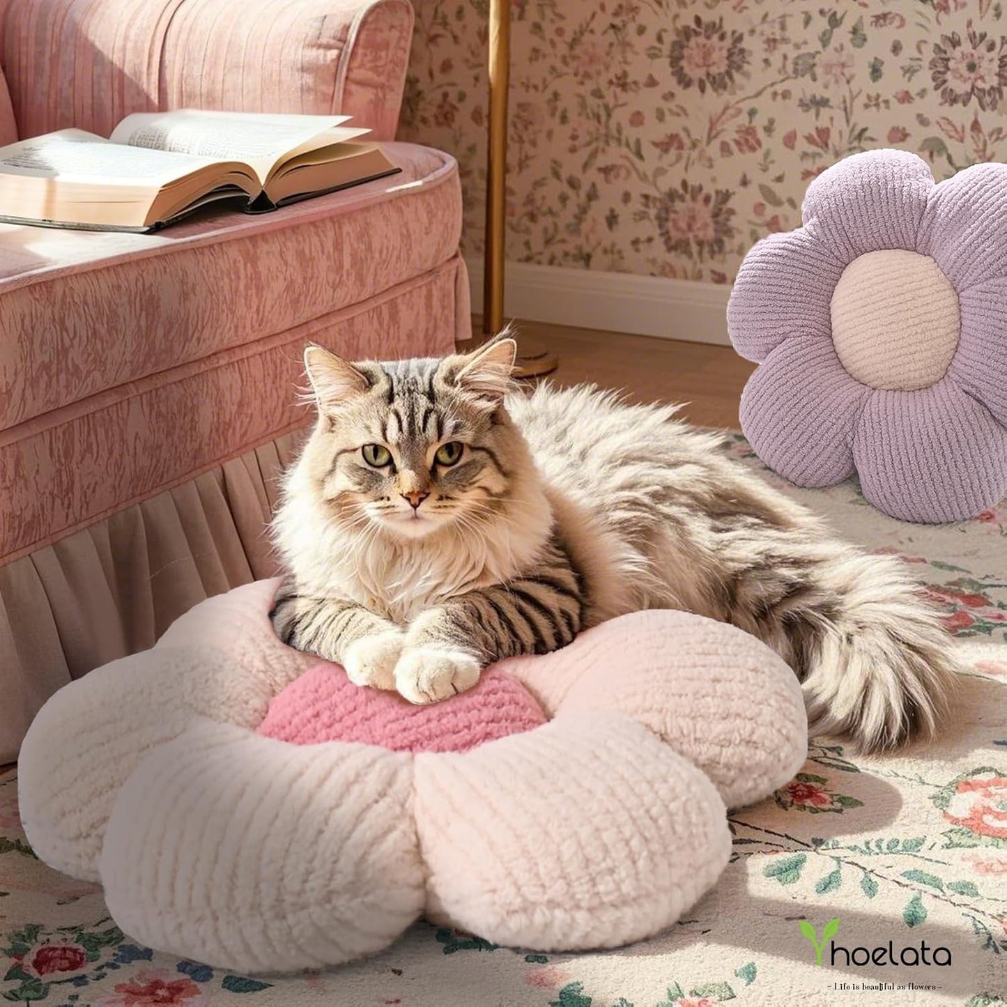 Flower Pillows, Cute Daisy Shaped Throw Pillow, Small Cream Pink Floor Cushions for Gifts, Kids Decorative Pillows for Living Room Sofa Bedroom Bed, 15.7x15.7 Inch