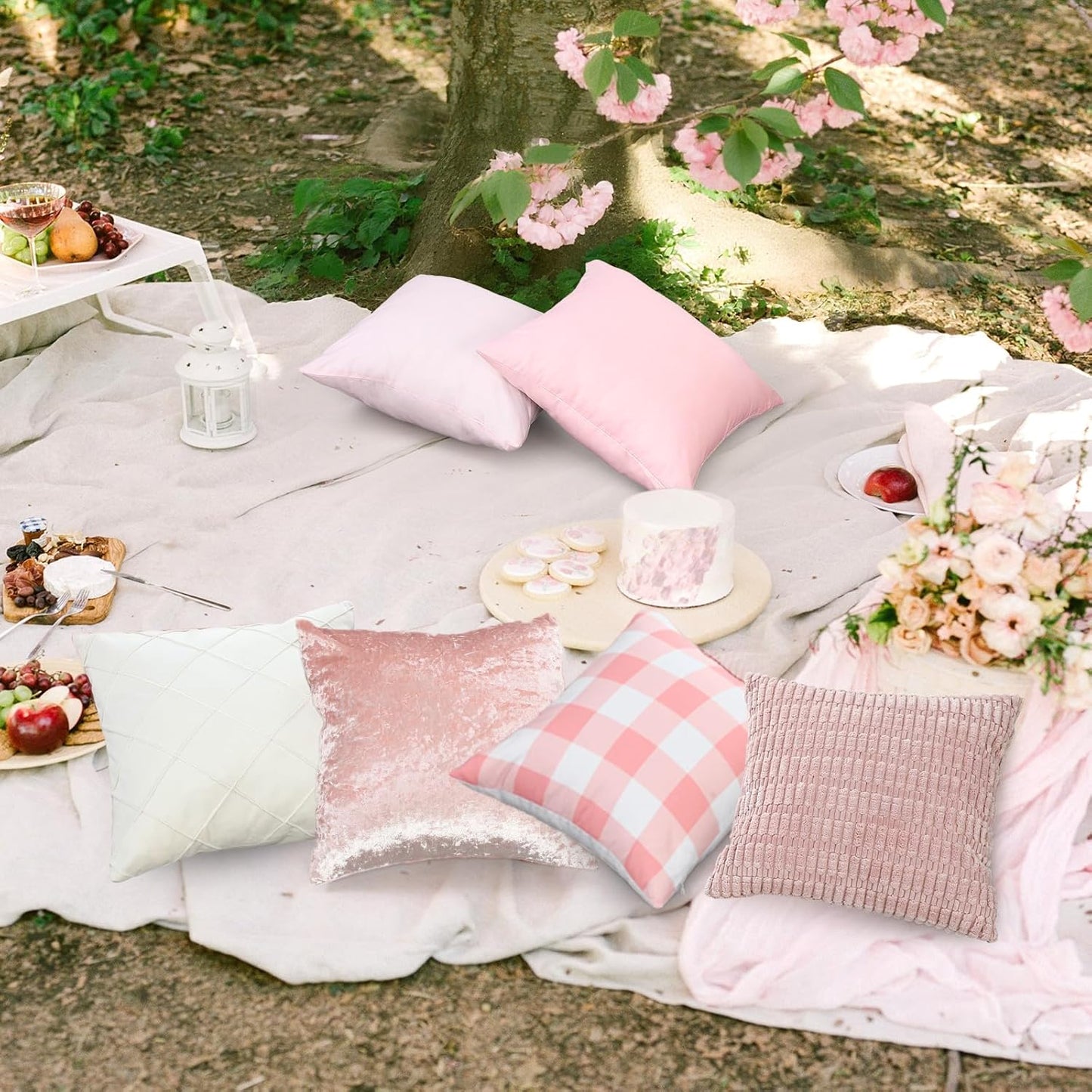 Weysat 8 Pcs Pink White Faux Fur Plush Decorative Throw Pillow Covers 18 x 18 Inch Pastel Aesthetic Pillows Case with Hidden Zipper for Coquette Spa Party Outdoor Picnic Living Room Couch Classroom