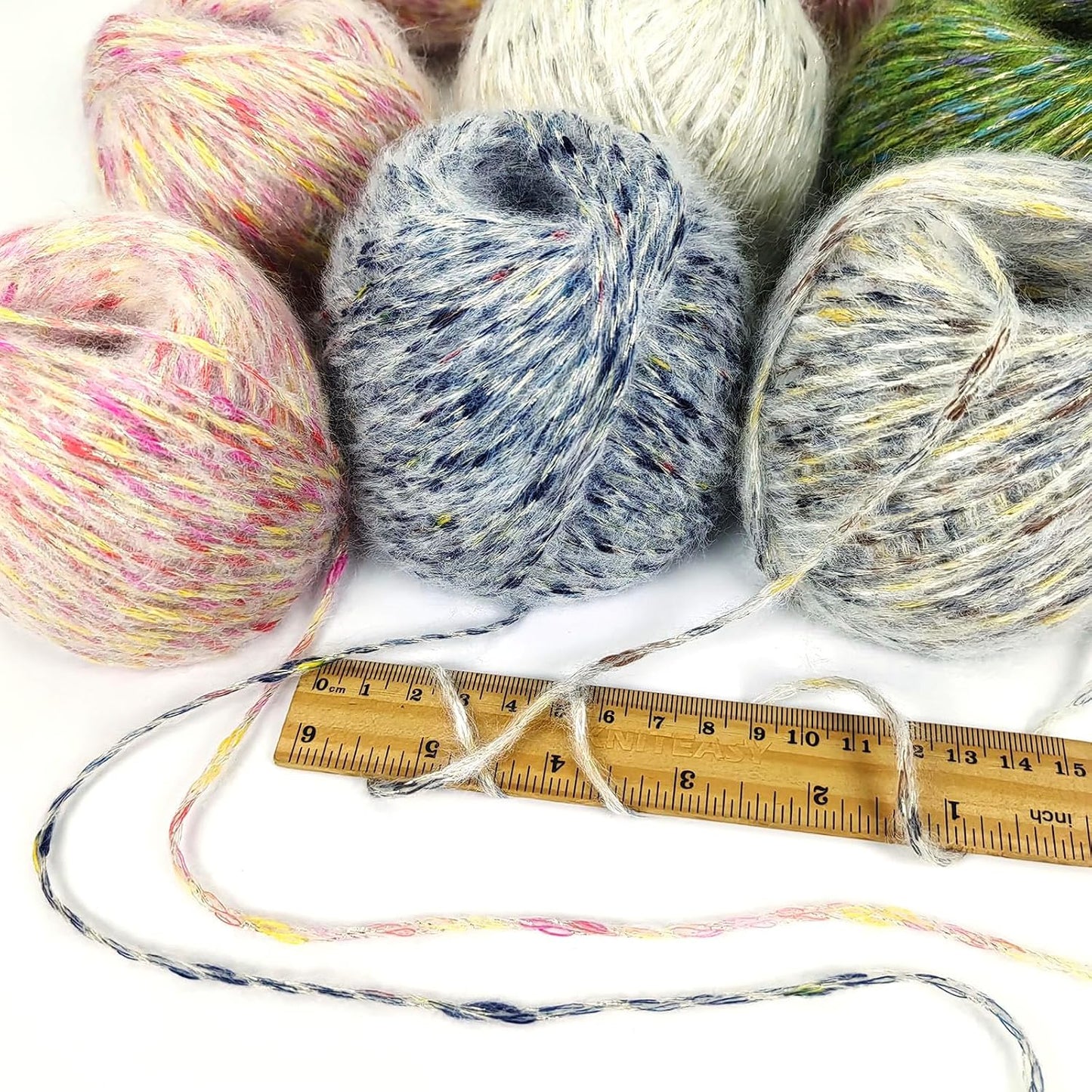 4 Pack Metallic Blend Yarn, 200g/600yds Shiny Sparkle Yarn with Gold Thread, 2mm Soft Wool Polyester Mix Yarn for Crocheting, Knitting, Light Garments, Scarves, Hats DIY Crafts (2#Pink)