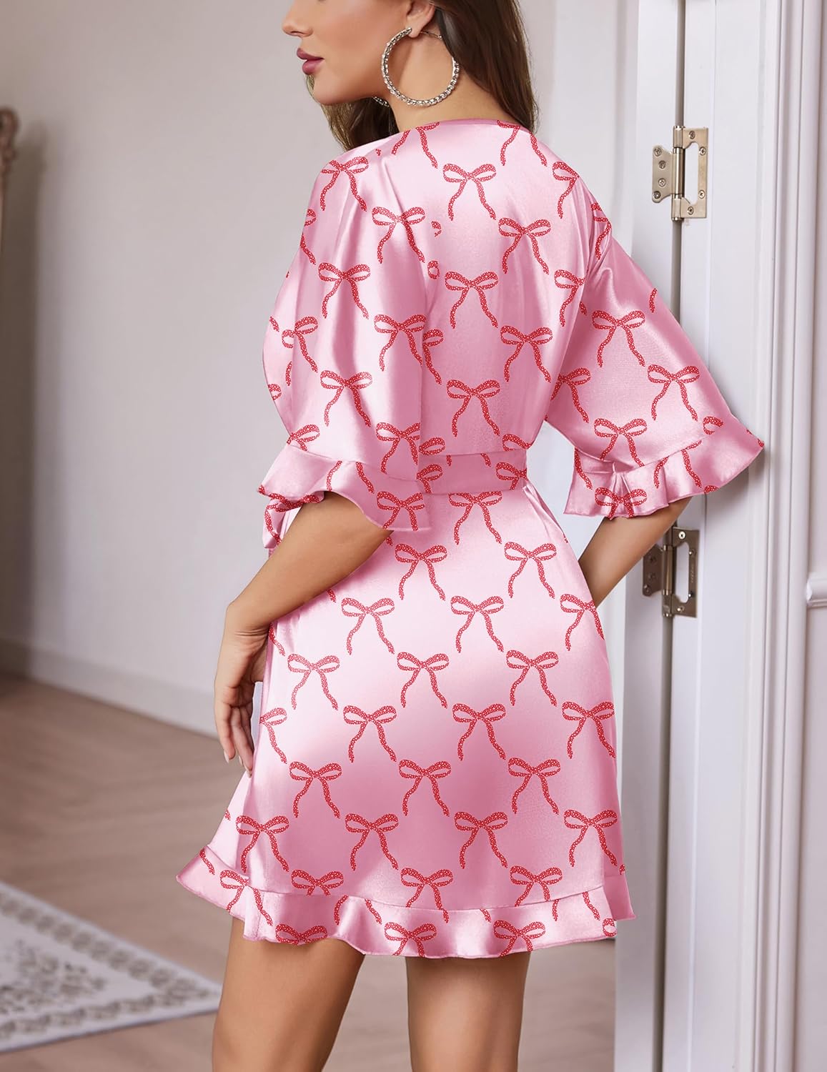 Ekouaer Silk Robes for Women Short Lightweight Bathrobe Ruffled Satin Kimono Robes Sexy Bride Bridesmaid Sleepwear