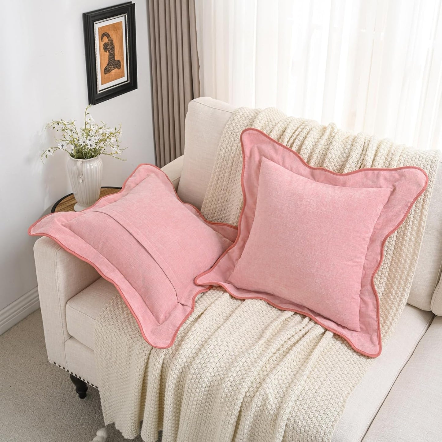 FUTEI Pack of 2 Solid Scalloped Bordered Throw Pillow Covers 18x18 Inch Soft Chenille Decorative Cushion Cases Farmhouse Accent for Couch Bed Living Room, Pink