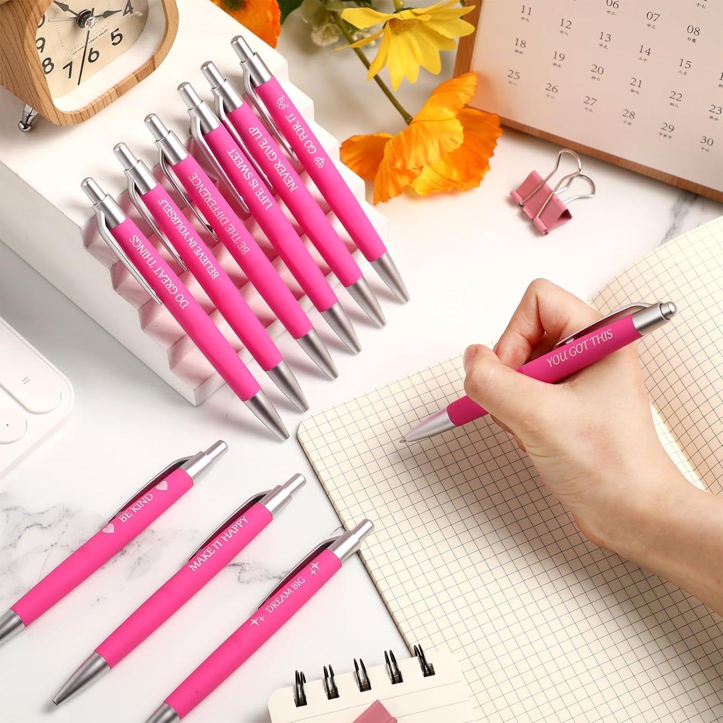 Zhanmai 100 Pcs Bulk Pink Inspirational Pen Bulk Retractable Motivational Ballpoint Pens with Encourage Quote Gift for Christmas Teacher Coworkers Office Supplies Student Team Writing, Black Ink 1 mm