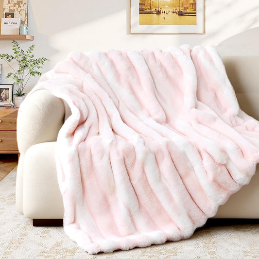 VFROO Plush Faux Rabbit Fur Throw Blanket – 850GSM Thick & Warm, Ultra Soft Fluffy Blanket for Couch, Bed, Sofa, Ideal Gift for Women, 50" × 60", Pink