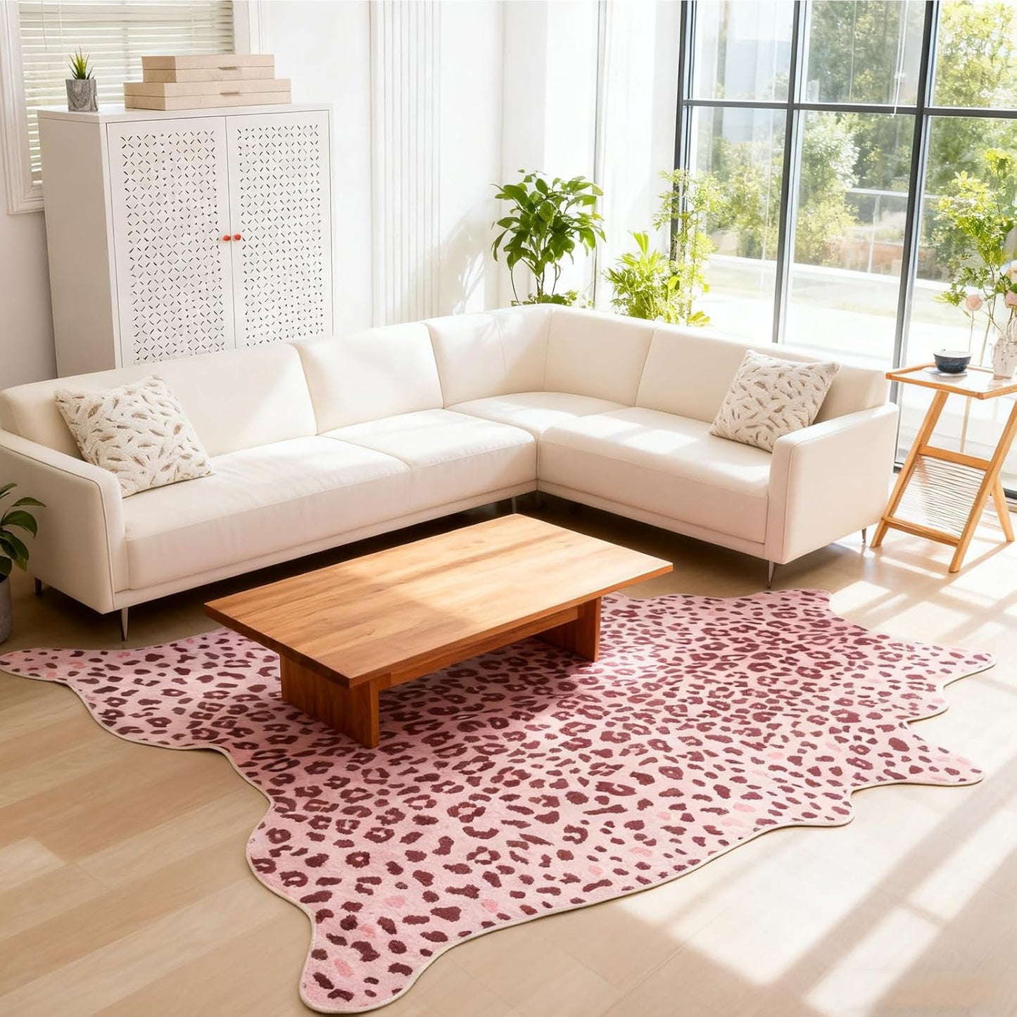 Leopard Rug, Cheetah Print Area Rug 4.6x5.2 Feet Faux Animal Print Skin Carpet for Living Room Bedroom Home Decor (Pink)