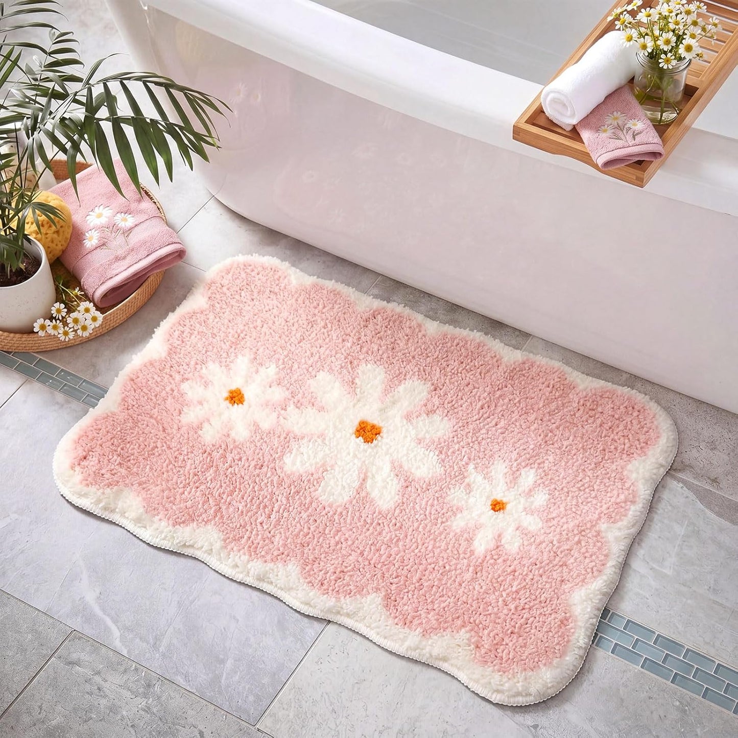 Breling Pink Daisy Bathroom Rugs Cute Scalloped Edge Flocked Bath Mat Soft Tufted White Flower Rug Non Slip Super Absorbent Machine Washable Bathtub Mats for Shower, 24 x 16 Inches
