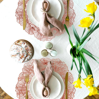 Round Placemats, Gold Ginkgo Leaf Pattern, Vinyl Material, 15 Inch Diameter,Washable Non-Slip, Decorative Table Setting, Set of 6 (6, Rose Gold)