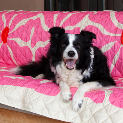 The Daisy Everywhere Blanket - Waterproof and Oeko TEX® Standard 100