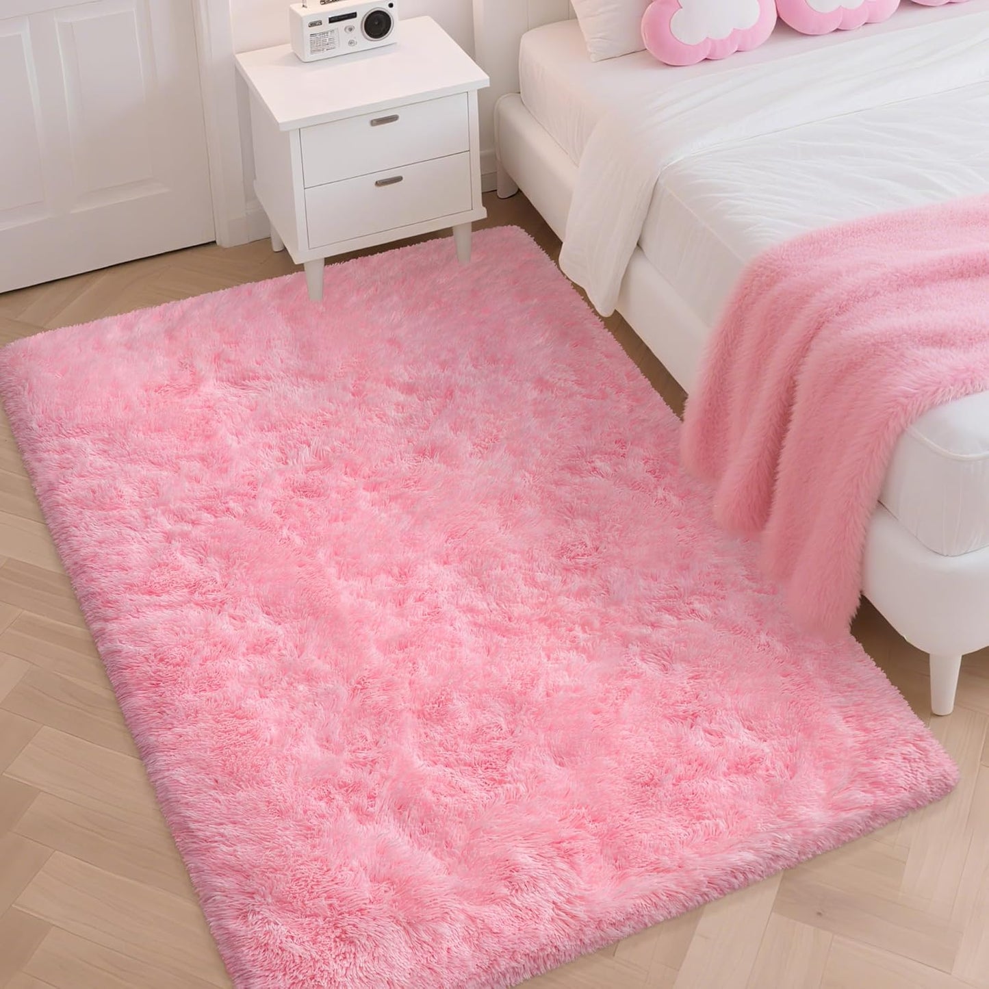 Pink Rugs for Bedroom Girls：ZJYeRug 4x6 Soft Shaggy Fluffy Area Rug Washable Non-Slip Fuzzy Plush Thick Small Rugs for Living Room，No Shedding Cute Indoor Carpet for Kid Nursey Dorm Home Decor