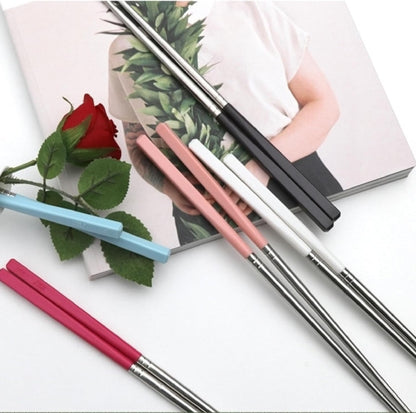 Modern Stainless Steel Spoon and Chopsticks Set of 2 – Lightweight, Dishwasher Safe, Reusable Premium Flatware for Daily Dining, Party, Event or Gift, Made in Korea (Soft Pink)