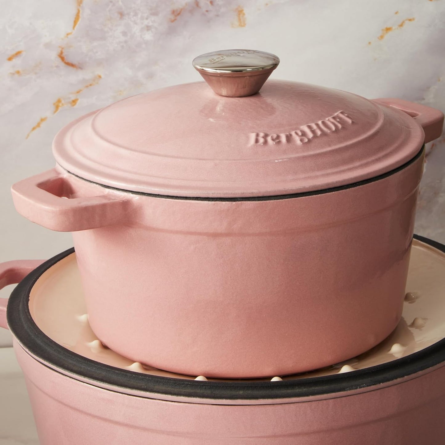 BergHOFF Neo Enameled Cast Iron 3qt. Round Dutch Oven, Matching Lid, Oven safe Up to 400°F, Pink