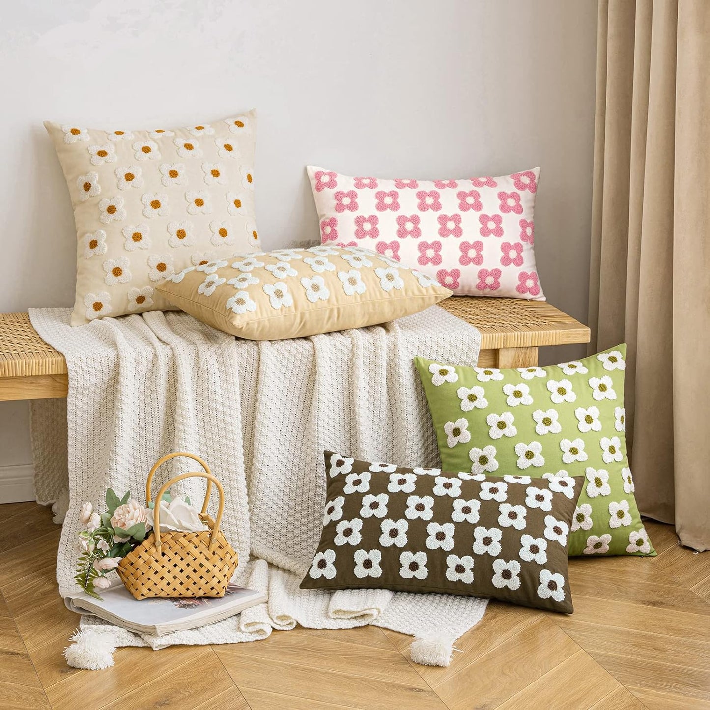 EMEMA Decorative Throw Pillow Covers Daisy Sun Flower Jacquard Pillowcase Cushion Case Square for Couch Sofa Bed Living Room Bedroom Set of 2, 18x18 Inch, Pink and White