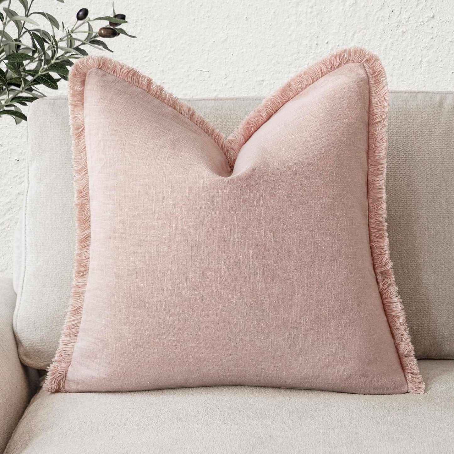Foindtower Decorative Linen Fringe Throw Pillow Covers Cozy Boho Farmhouse Cushion Cover with Tassels Soft Accent Pillowcase for Chair Sofa Bed Living Room Home Decor, 18×18 Inch, 1PC,Light Pink