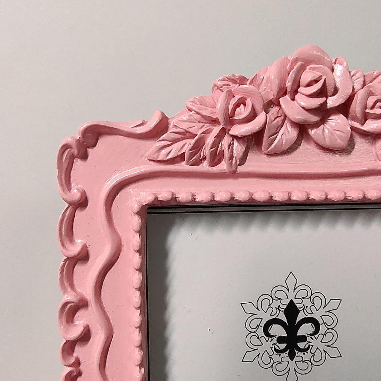 ZXT-parts 3x3 Picture Frame Square Pink Frame. Resin Handmade Photo Frame. Glass Panel. Black Suede Cover.European Style Suitable for Wall or Desktop.