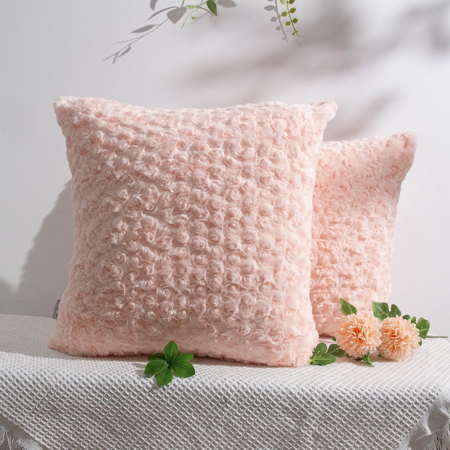 Peach Pink Square Throw Pillow Covers – 2-Pack 18"x18" Decorative Cushion Covers – 600g Faux Rabbit Fur