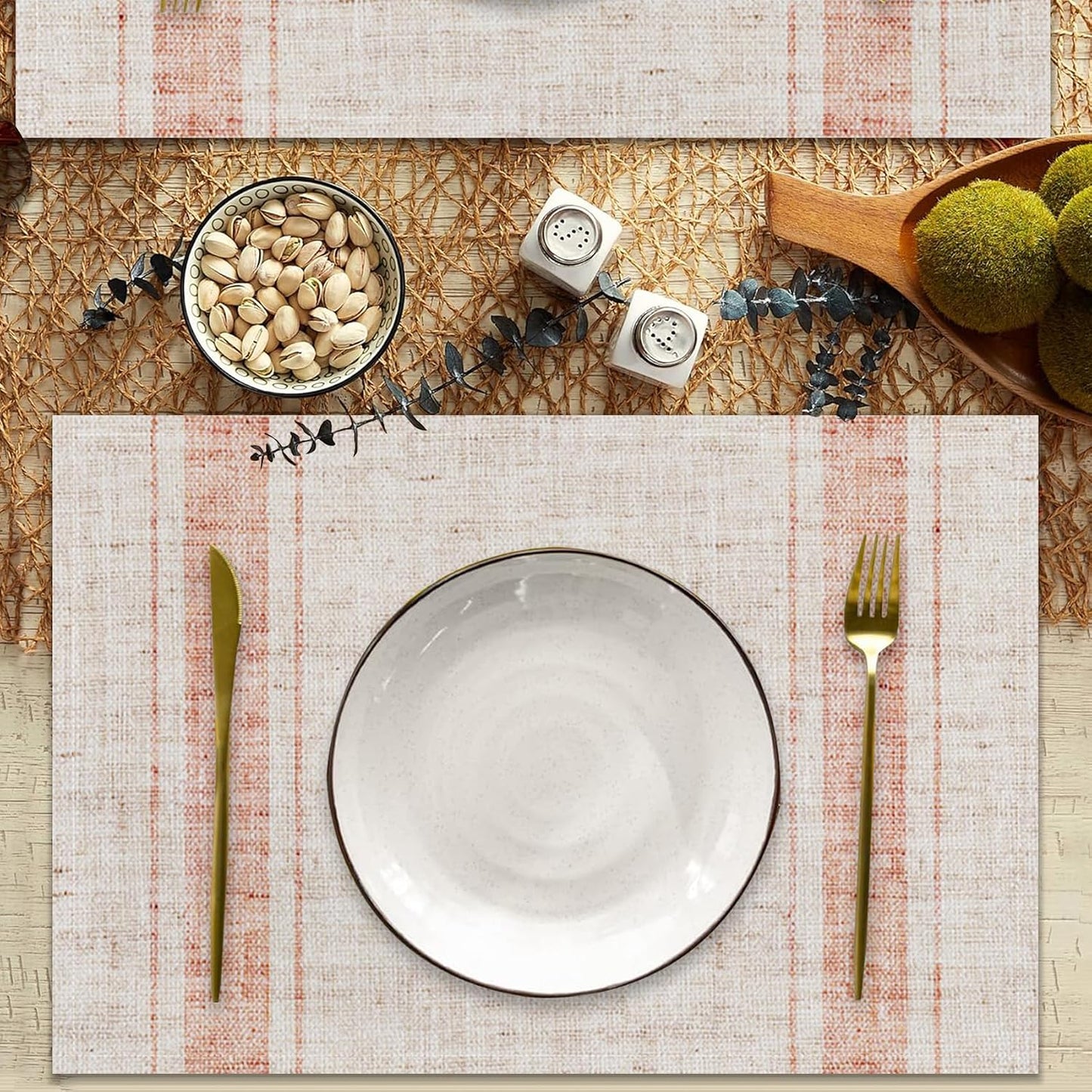Modern Minimalist Line Decorative Placemats Set of 4 Heat-Resistant Non-Slip Kitchen Table Mats Khaki Woven Rectangle Placemats for Dining Table 18"x12" Washable, Pink Stripe