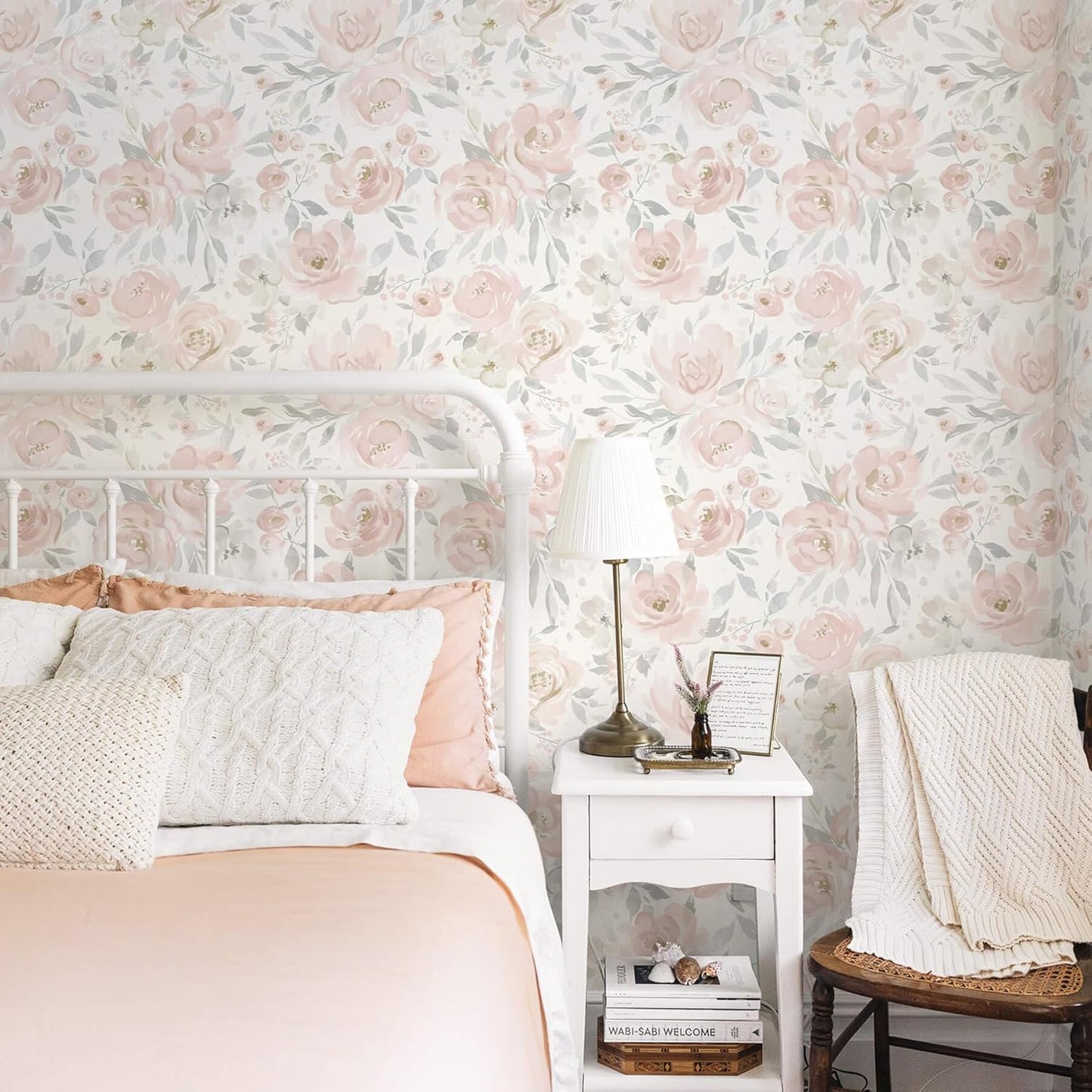 Heroad Peel and Stick Wallpaper Floral Wallpaper Pink Flower Contact Paper Rose Removable Self-Adhesive Wall Paper for Cabinets Bedroom Bathroom Stick on Walls Papel Tapiz para Pared 17.3''x78.7''