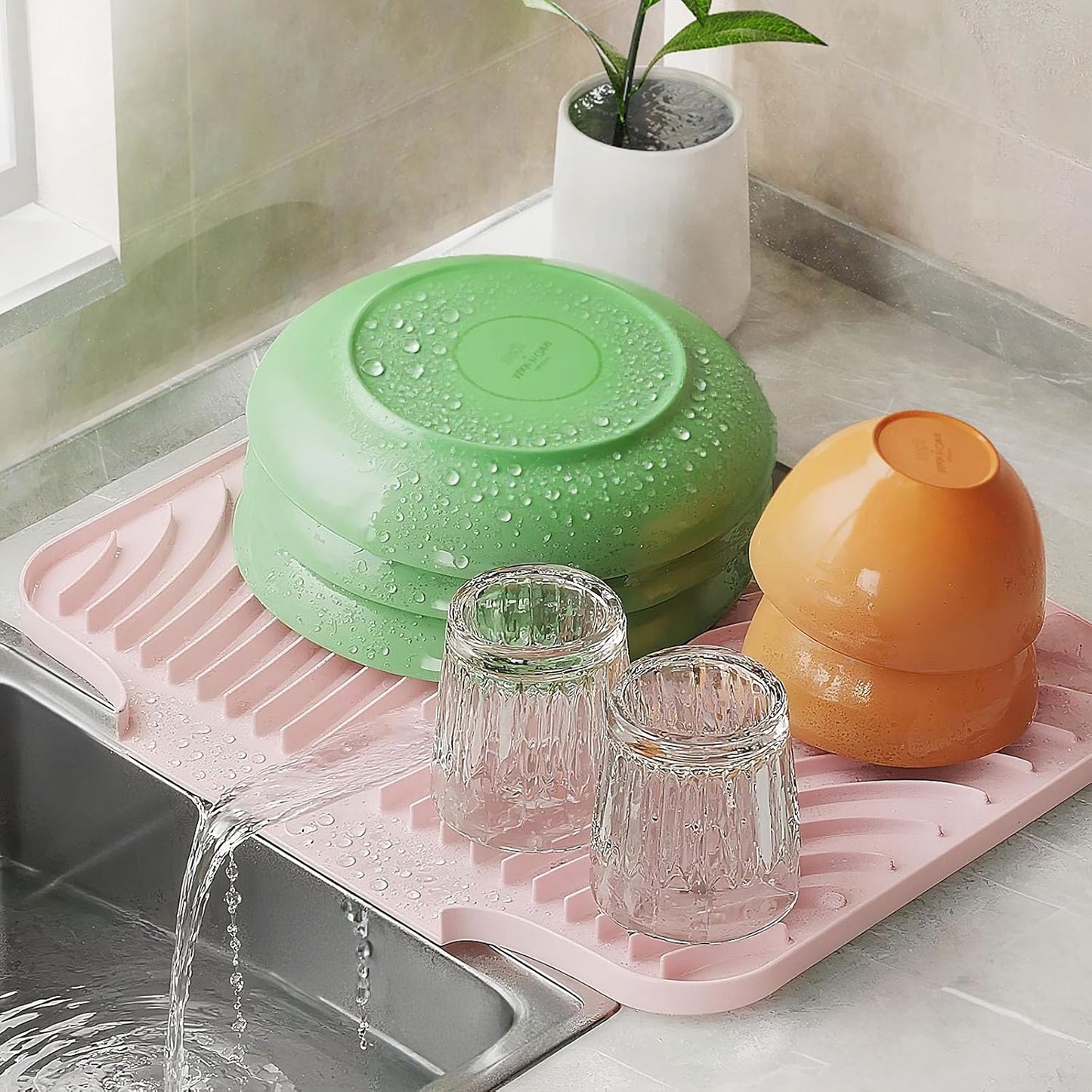 Silicone Dish Drying Mat for Kitchen Counter, Sloped Dish Drainer Mat with Drainage Ridges Grooves, Reliable Support, Non-Slip, Portable, Pink, 14.6" x 11.8"