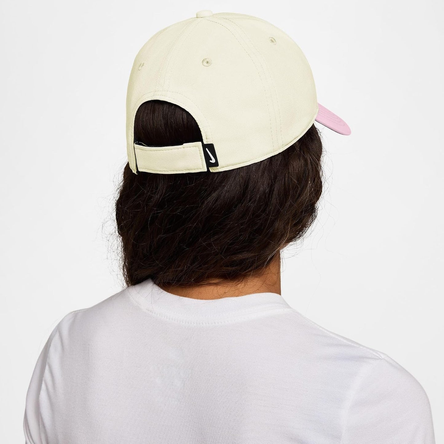 Nike Unisex Adult Dri-Fit Club Structured Swoosh Cap Hat | Mens and Womens