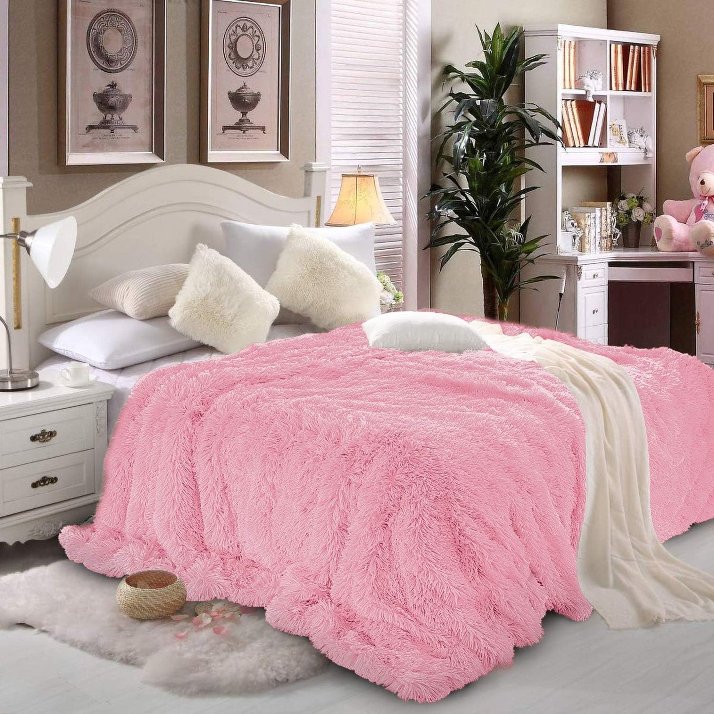 LOCHAS Super Soft Shaggy Faux Fur Blanket, Plush Fuzzy Bed Throw Decorative Washable Cozy Sherpa Fluffy Blankets for Couch Chair Sofa (Baby Pink 50" x 60")