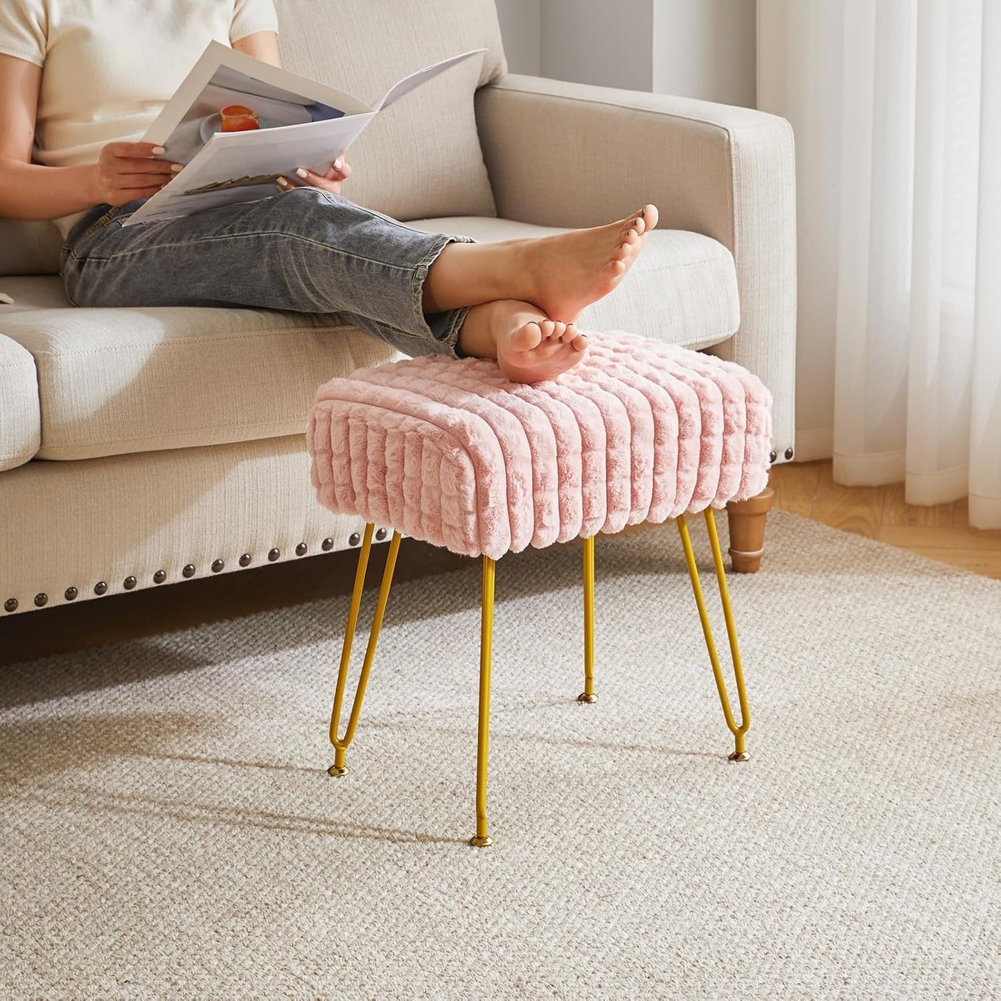 IBUYKE Rectangular Footrest Stool Ottoman, Makeup Vanity Stool Side Table, Velvet Dressing Table Seat, Footstool Chair, Golden Steel Legs, for Makeup Room, Bedroom, Square Grid Pattern, Pink WBD003P