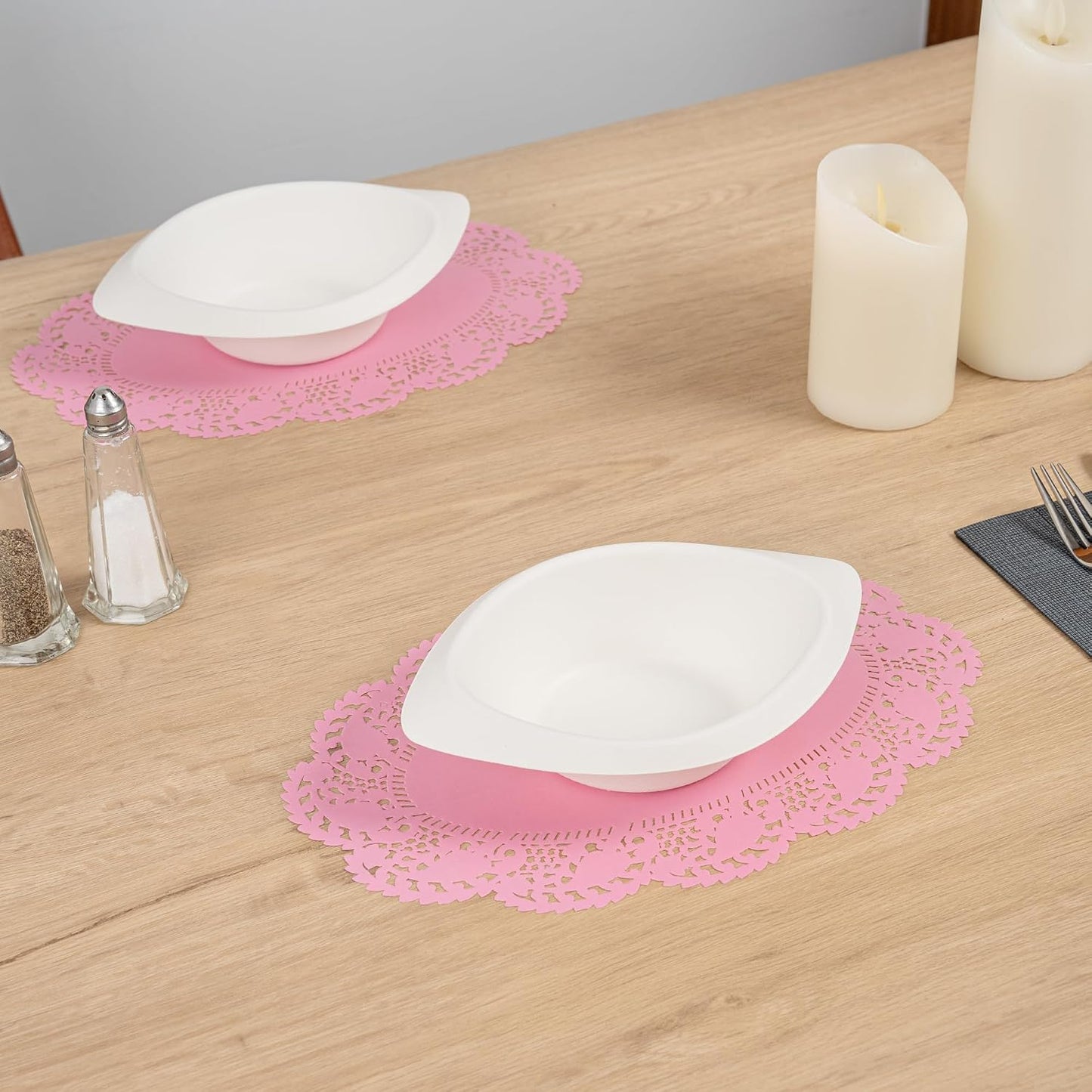 Restaurantware-Pastry Tek 12.5 x 8.5 Inch Paper Lace Doilies, 100 Oval Disposable Table Doilies - Elegant Lace Finish, Long Lasting, Pink Paper Lace Doilies, for Pastries, Cupcakes, Desserts