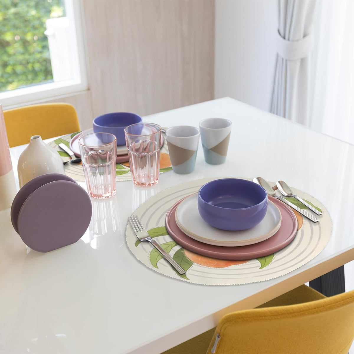 Tree Branch Peach Pattern Round Placemats Set of 4 Washable Non-Slip Place Mat Heat Resistant Wipeable Kitchen Table Mats for Kitchen Dining Table Home Decor 15.35 Inch