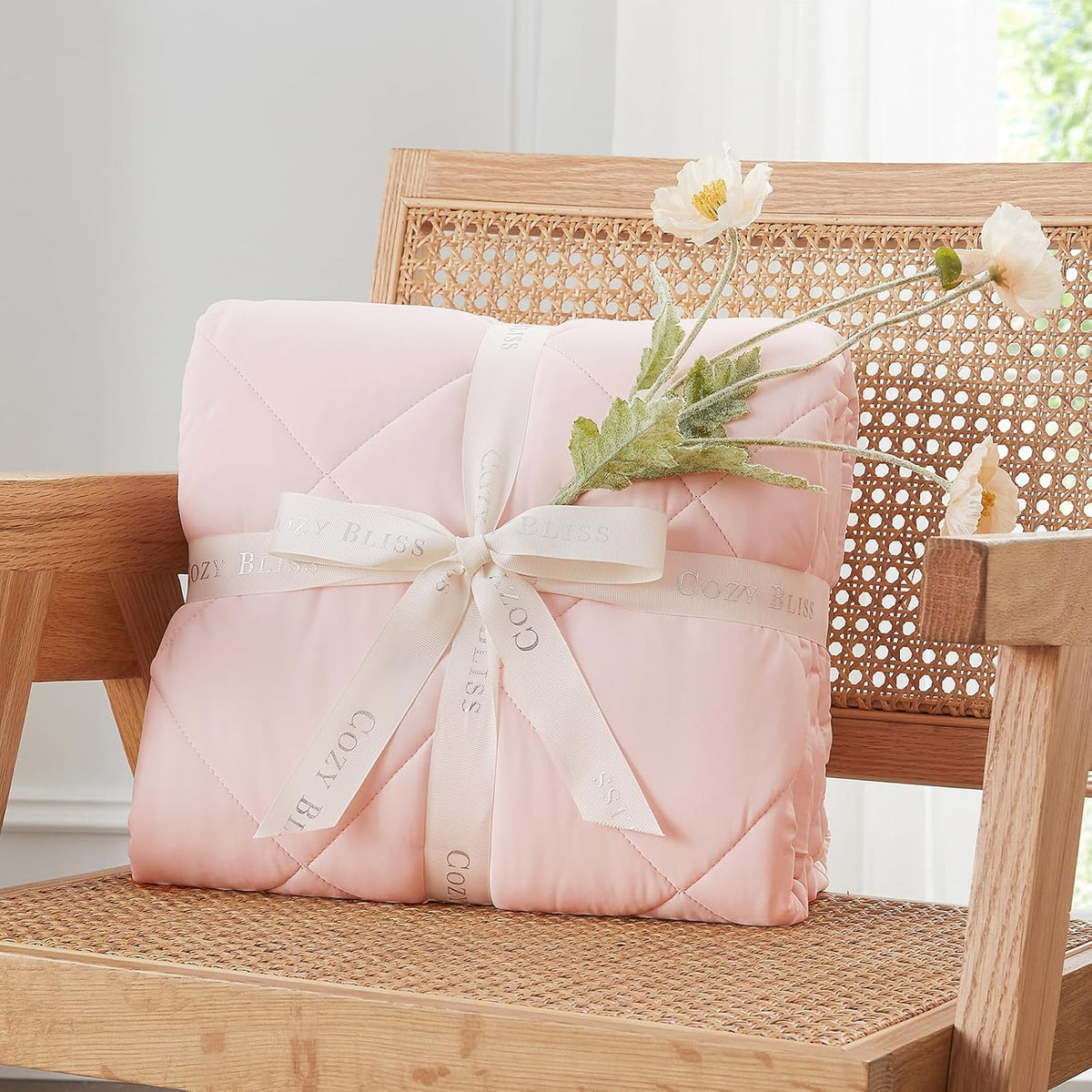 Cooling Throw Blanket for Hot Sleepers 50"x70", Q-Max 0.45 Cooling Comfort, Cold Blankets for Night Sweats Sleeping, Ultra-Cool Lightweight Breathable Summer Blanket for Couch Bed, Pink